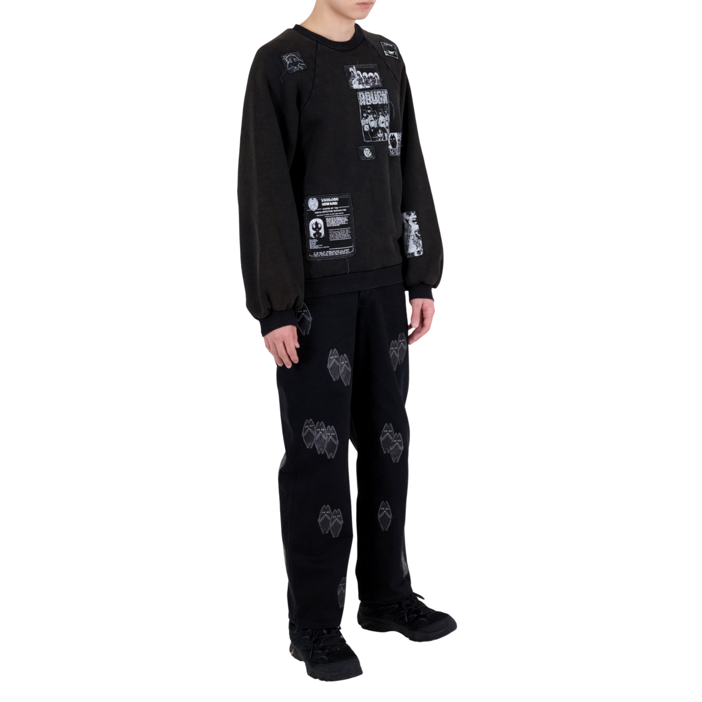 Patched Raglan Sweatshirt